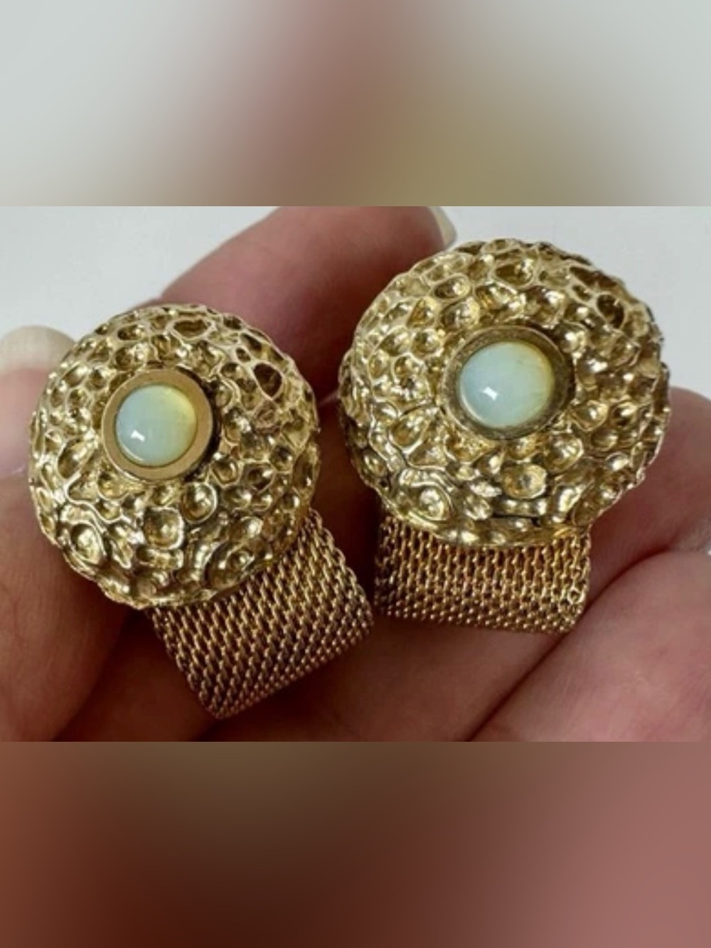 Vintage Gold Tone Mesh Wrap T-Bar Cufflinks Round Top Light Blue Cabochon #1705